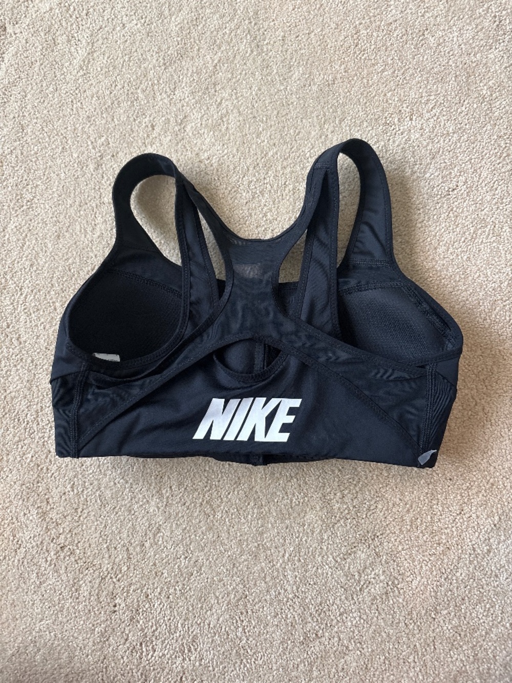 Built in bra Nike mesh back sports bra size small